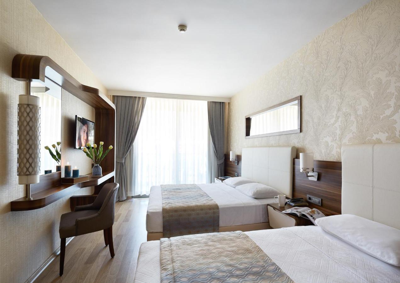 Standaard driepersoonskamer - Emre Hotel