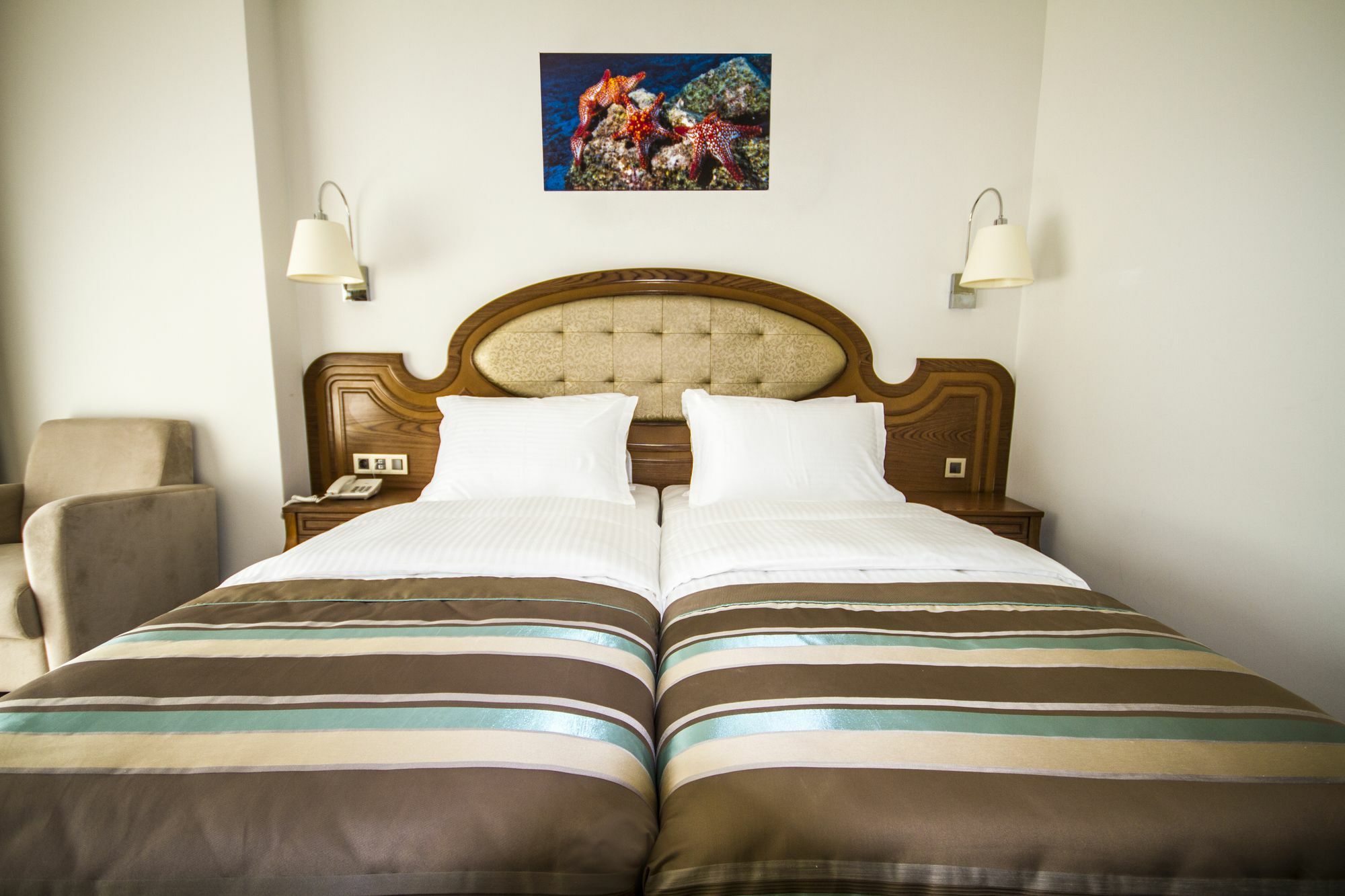 Double or Twin Room Sea View
